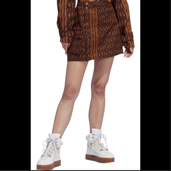 Brand New Blu Ivy jacket and skirt set with high tops sneakers. - Picture 2 of 2